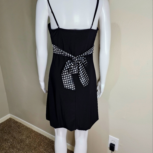 Body Central back with poka dot sash. size Medium formal - Picture 3 of 4